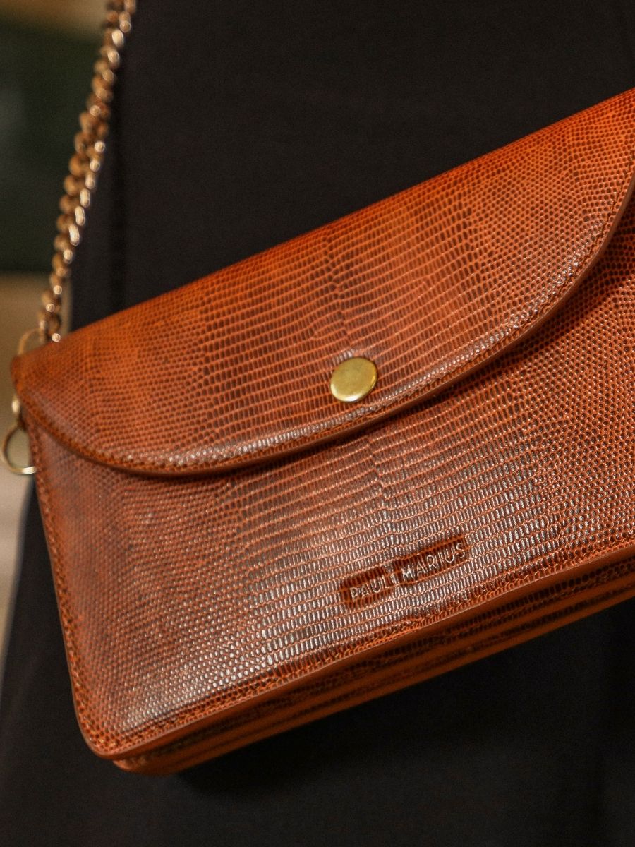 brown-leather-clutch-bag-bertille-1960-paul-marius-focus-material-picture-w44-l-l