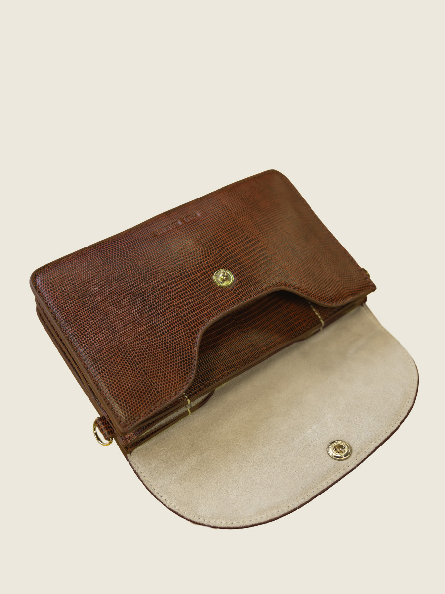 brown-leather-clutch-bag-bertille-1960-paul-marius-campaign-picture-w44-l-l