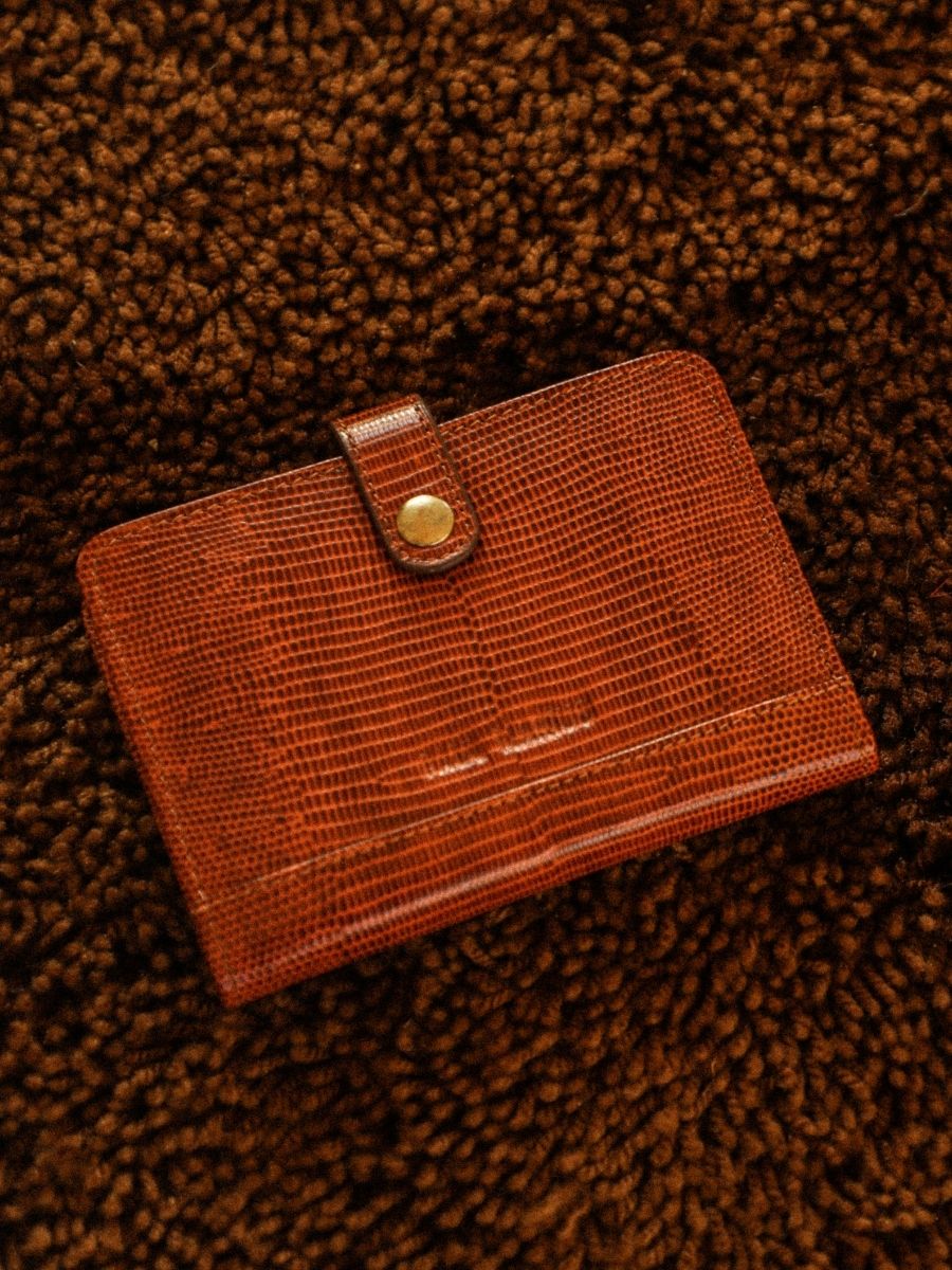 brown-leather-wallet-leportefeuille-jeanne-1960-paul-marius-campaign-picture-m34-l-l