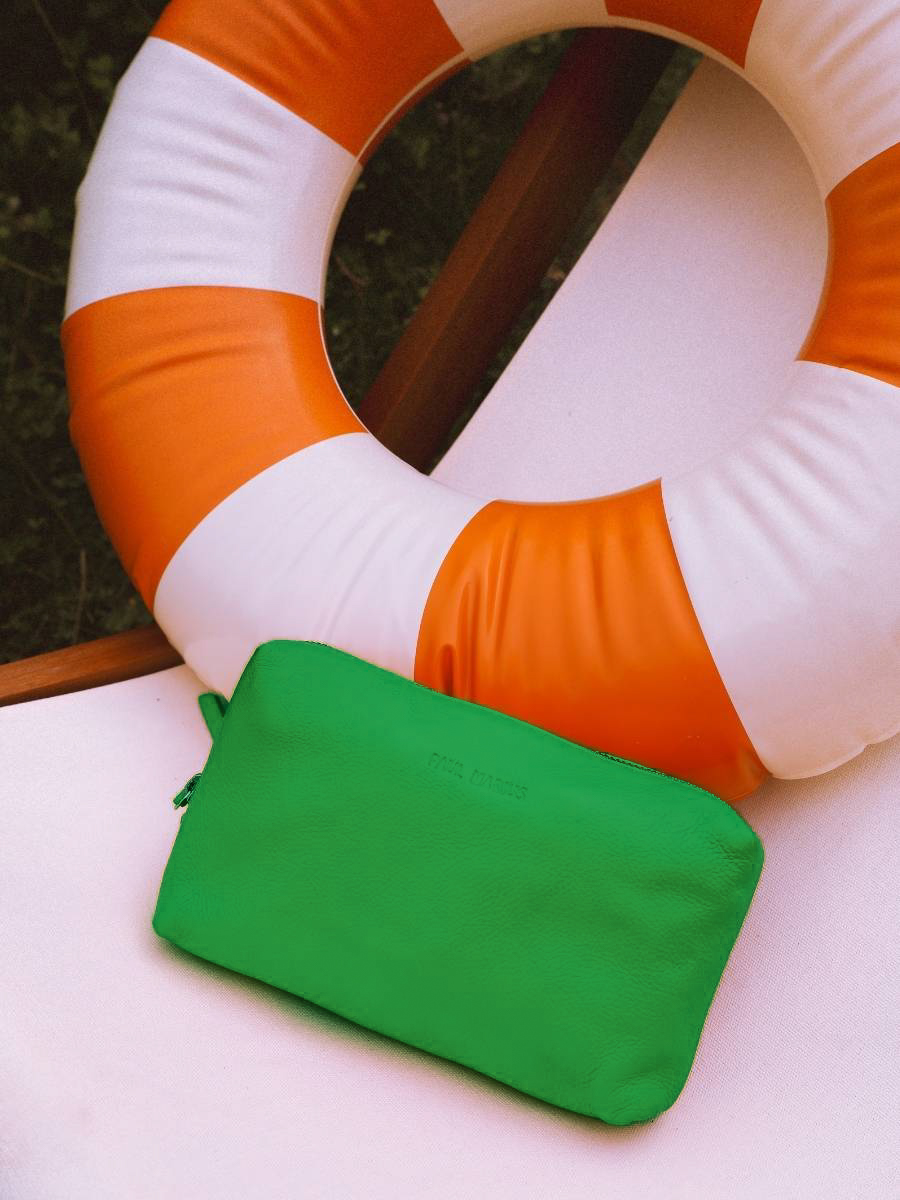 green-leather-makeup-bag-adele-sorbet-kiwi-paul-marius-campaign-picture-m500-sb-gr