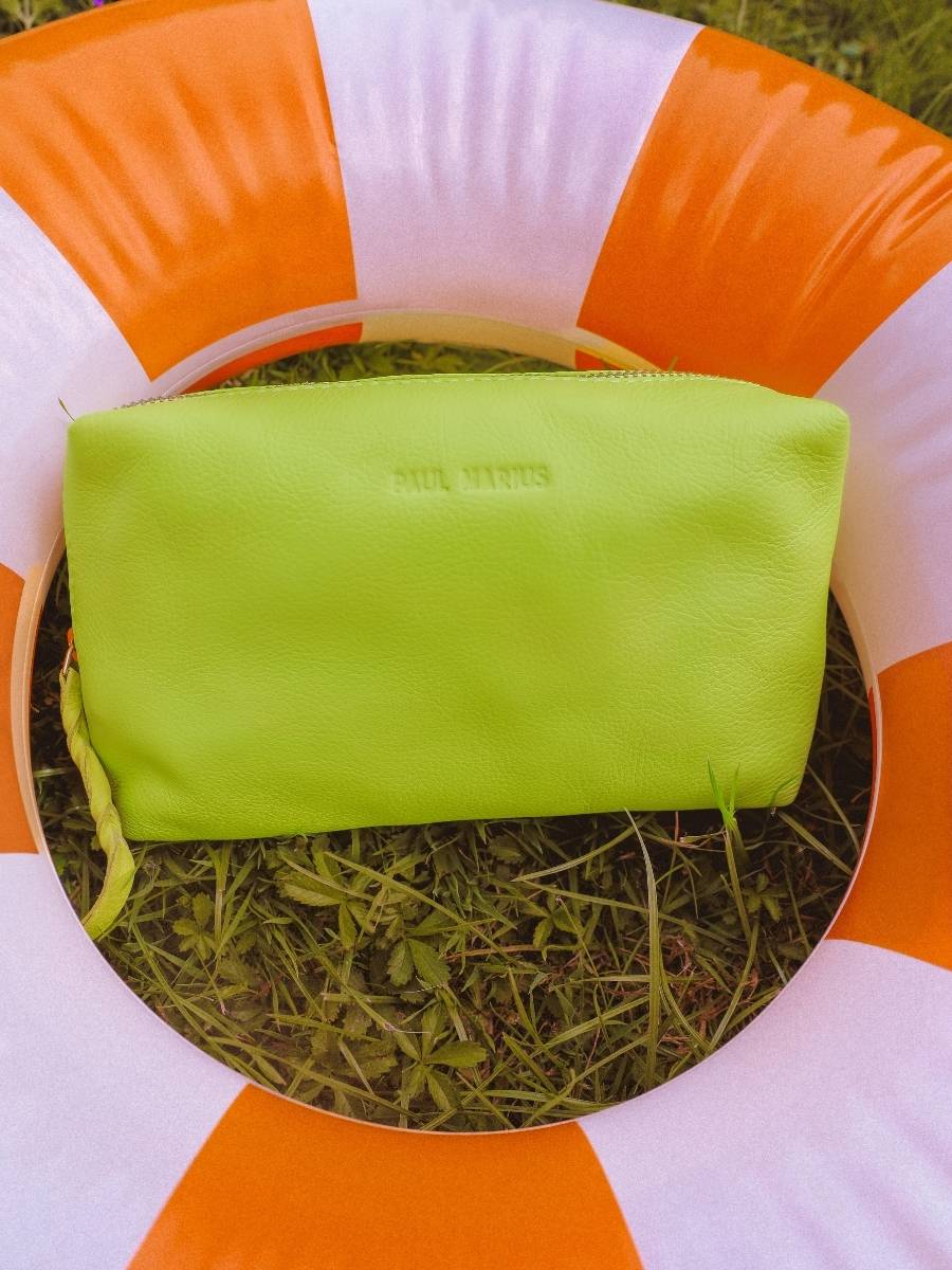 green-leather-makeup-bag-adele-sorbet-apple-paul-marius-campaign-picture-m500-sb-lgr