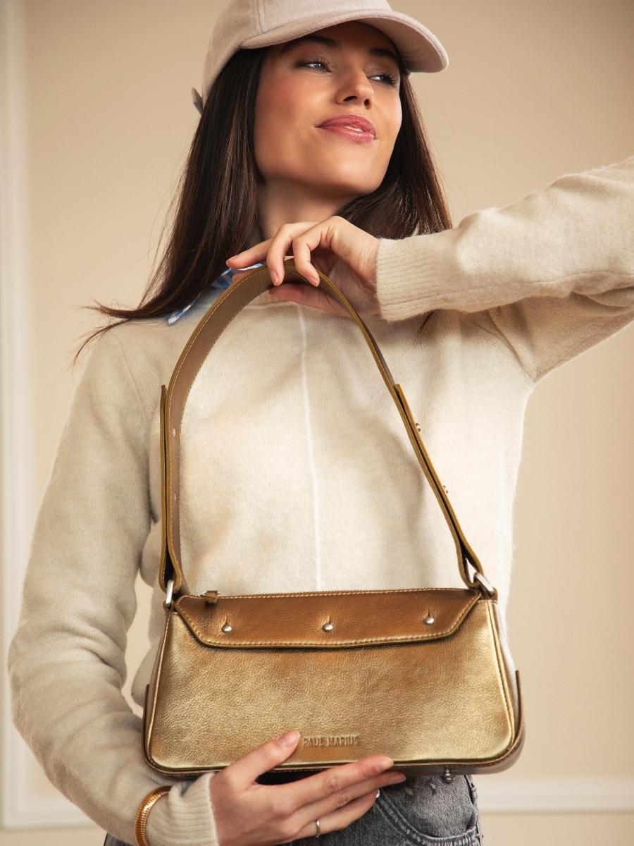 shoulder-bag-gold-billie-bronze-focus-material-view-w55-og