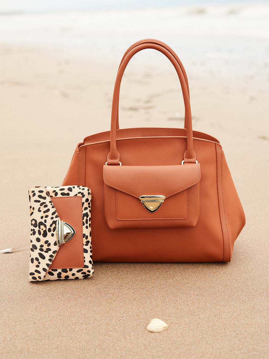 mini-bag-lecaprice-pochette-leopard-beige-focus-material-view-w65-lp-bei