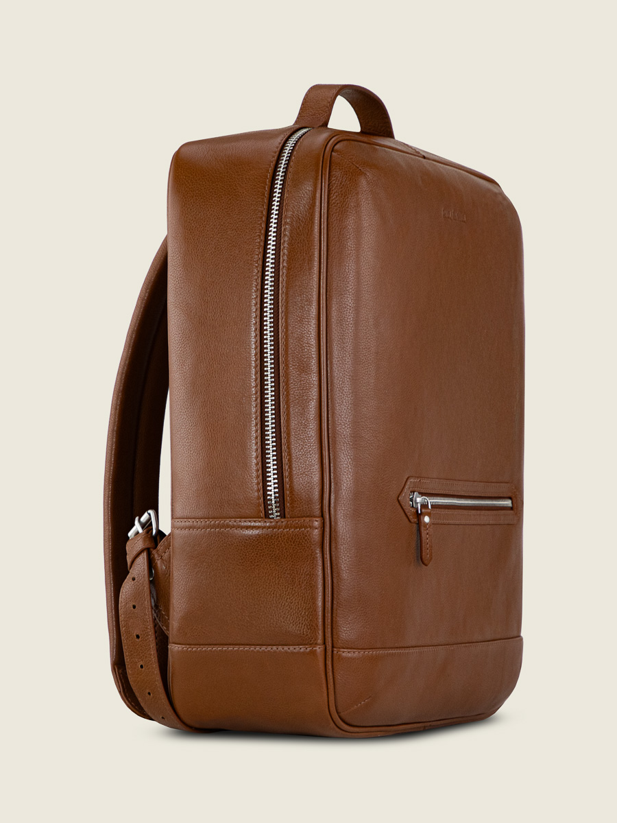 brown-leather-bagpack-charles-light-brown-paul-marius-back-view-picture-b11-l