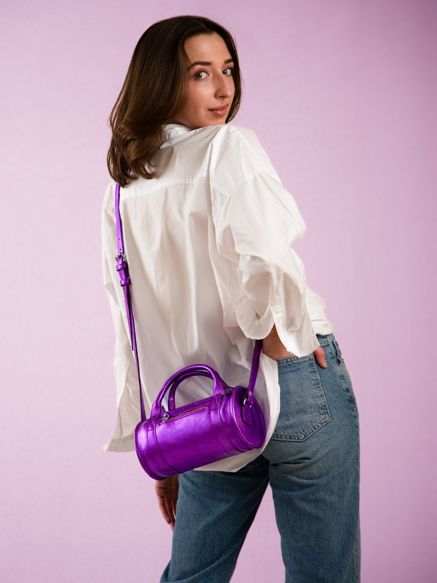 purple-metallic-leather-shoulder-bag-charlie-bonbon-paul-marius-front-view-picture-w30-m-p