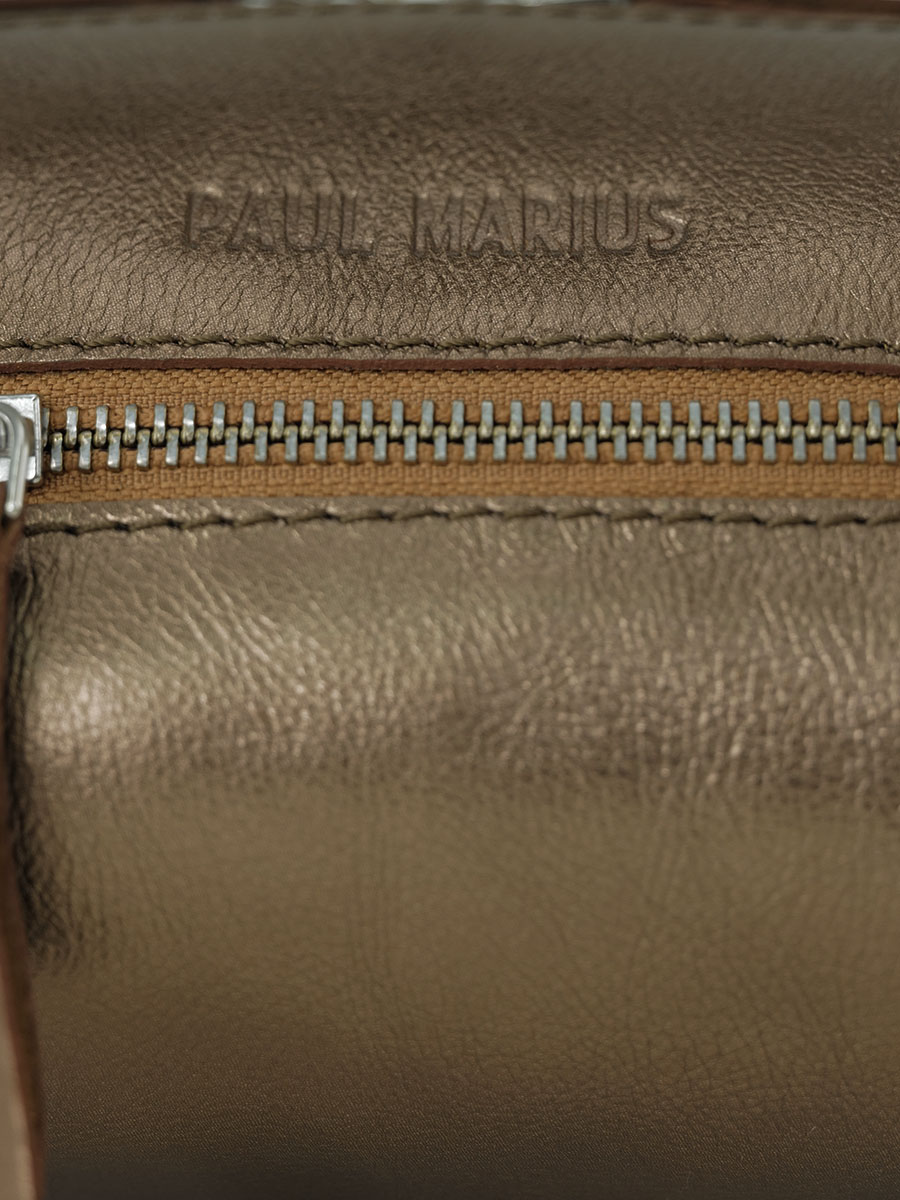 copper-leather-shoulder-bag-women-close-up-picture-charlie-copper-paul-marius-3760125358215