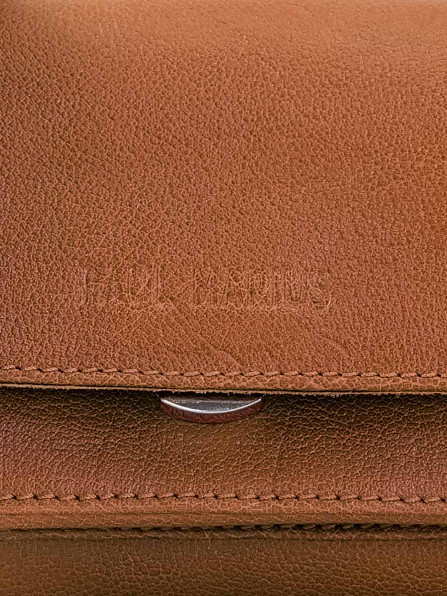 brown-leather-mini-cross-body-bag-diane-xs-brown-paul-marius-focus-material-picture-w035xs-l