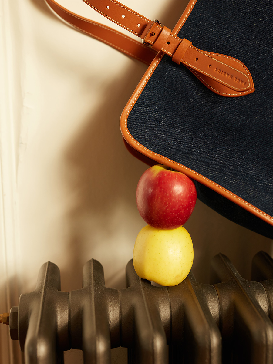 Medium blue jean & leather tote bag  LeCabas Escapade - Denim Brut focus material photo