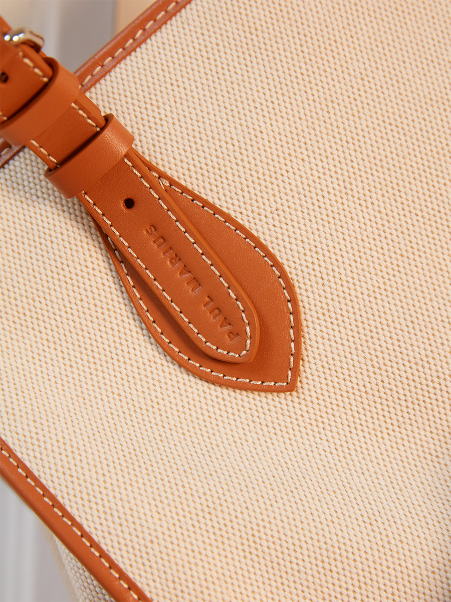 Large beige canavas tote bag  LeCabas L Escapade - Beige Canvas focus material photo