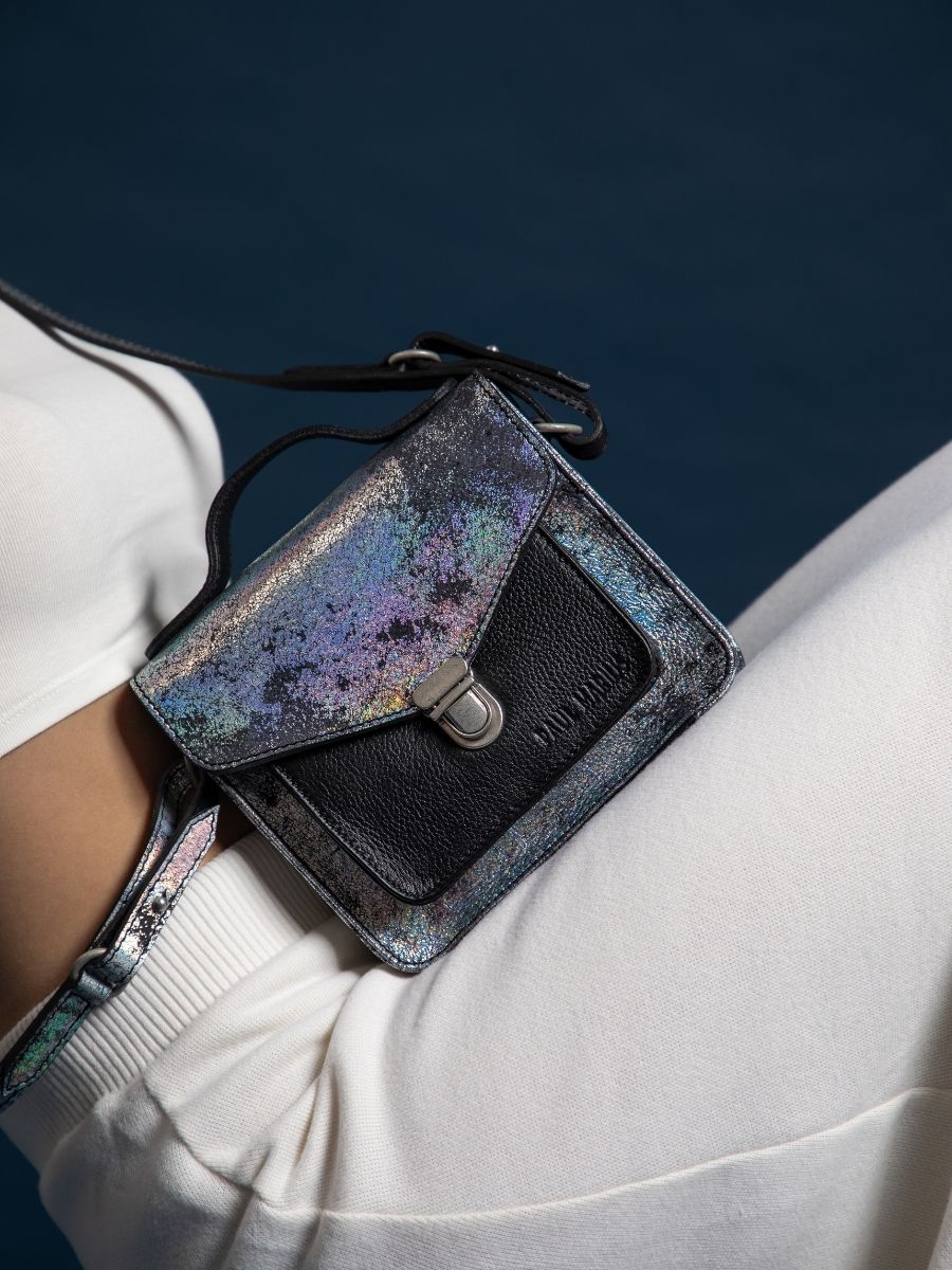 holographic-leather-handbag-mademoiselle-george-xs-galaxy-paul-marius-front-view-picture-w05xs-gal