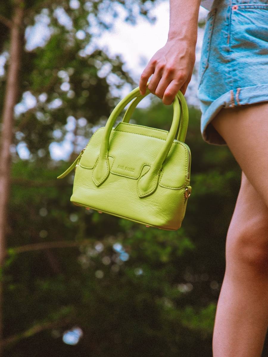 green-leather-mini-handbag-gisele-xs-sorbet-apple-paul-marius-front-view-picture-w32xs-sb-lgr