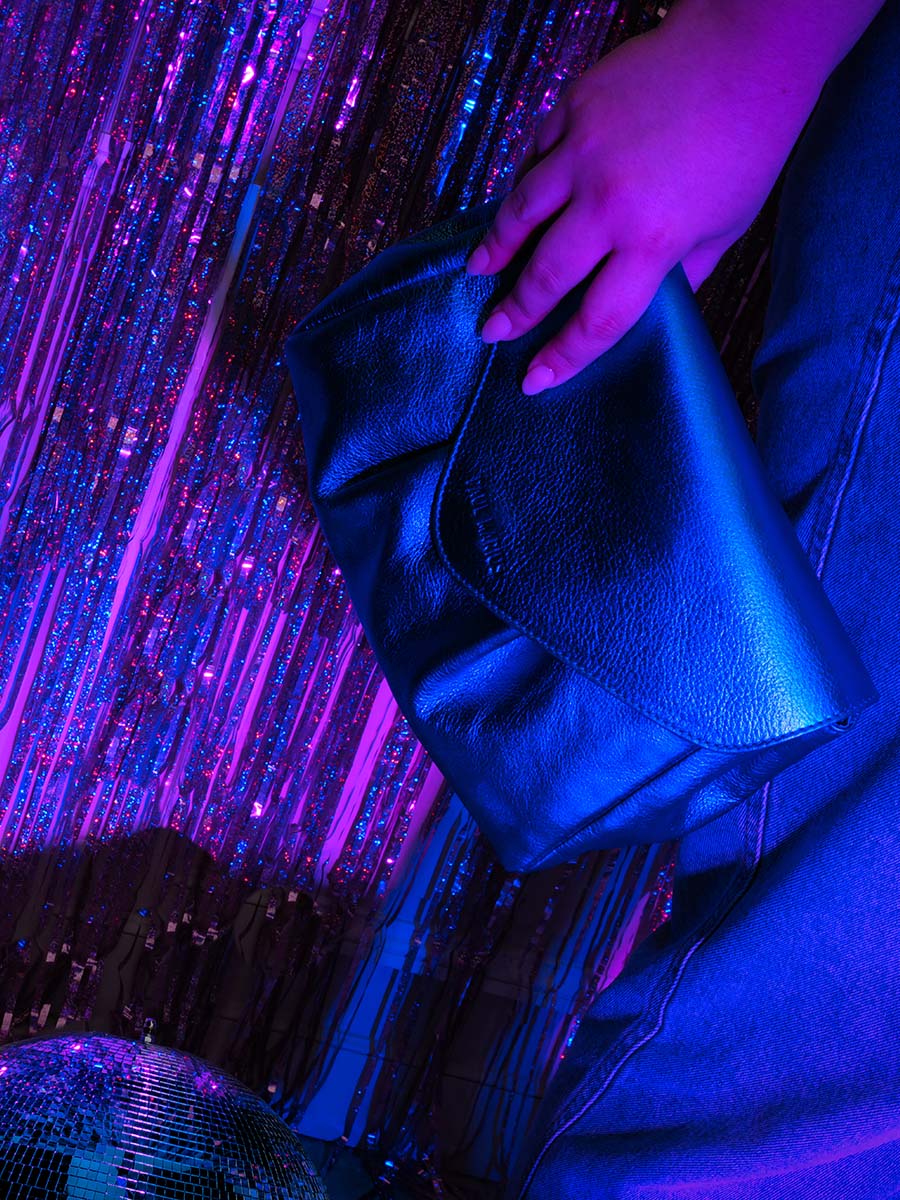leather-cross-body-bag-for-women-blue-picture-parade-suzon-m-ultraviolet-paul-marius-3760125357843