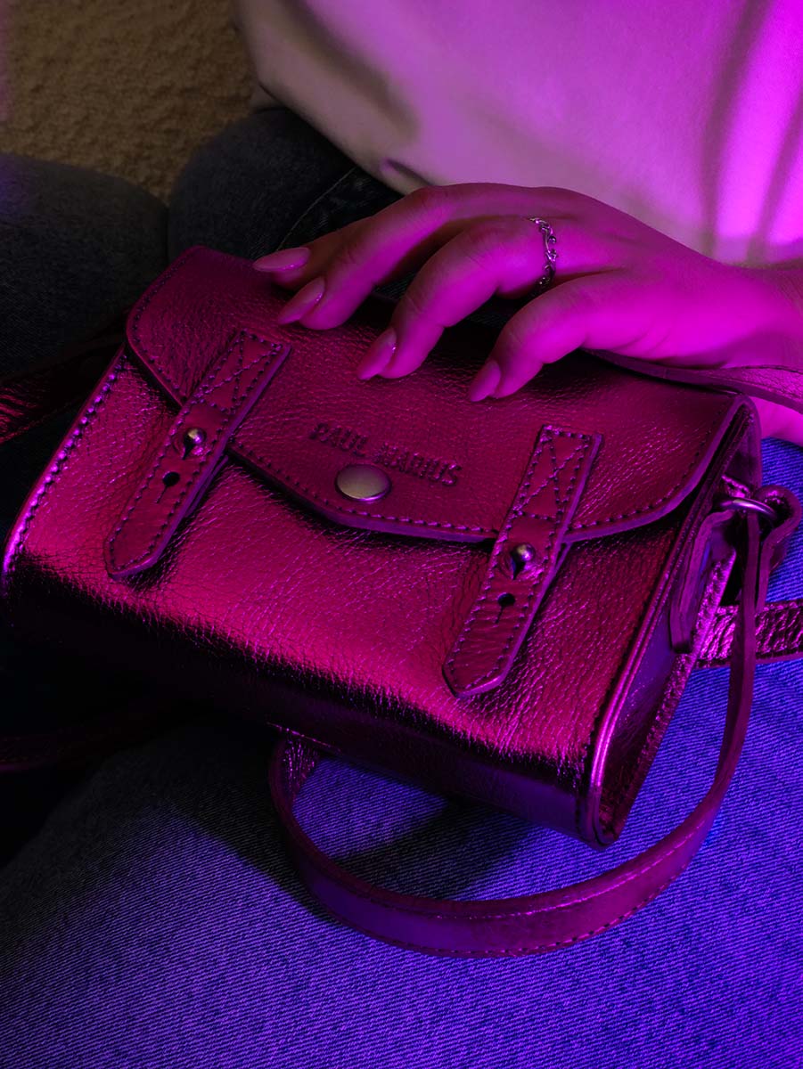 leather-cross-body-bag-for-women-pink-matter-texture-lemini-indispensable-ultraviolet-paul-marius-3760125357621