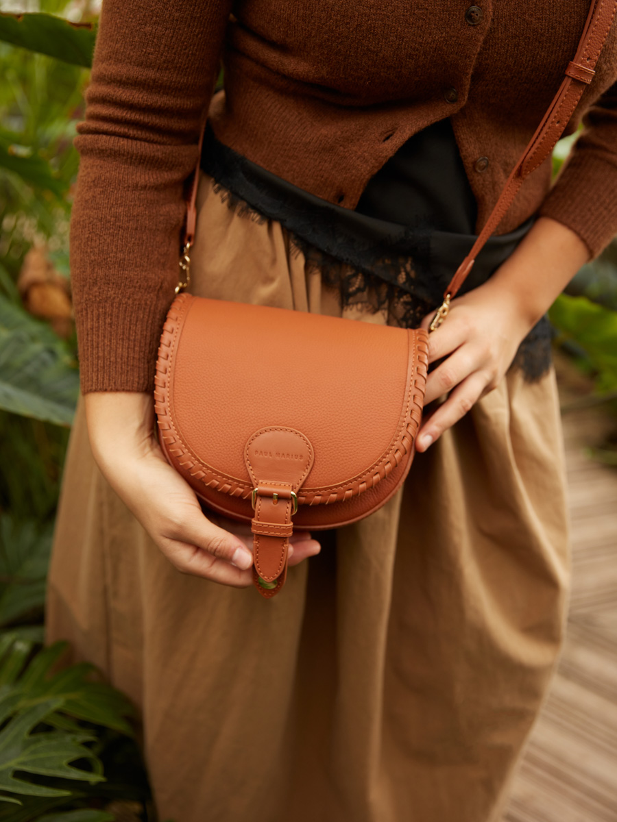 mini-leather-shoulder-bag-lebobo-s-light-brown-ambient-view-w61xs-l