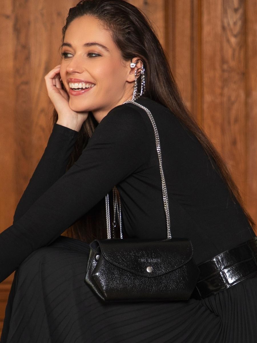 mini-bag-shimmering-black-legustave-pochette-eclipse-focus-material-view-clpl-m-b
