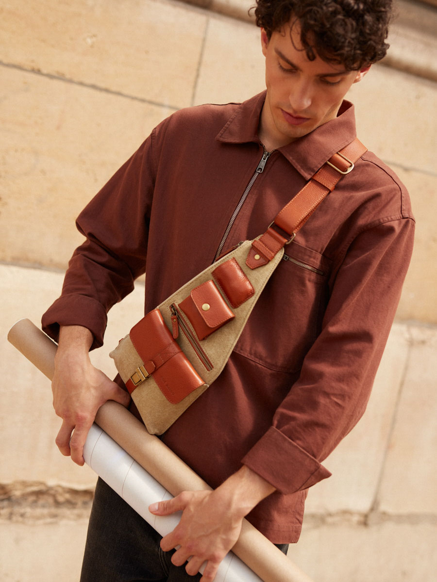 brown-green-leather-shoulderbag-holster-cognac-khaki-canvas-ambient-view-w62-oco-gc