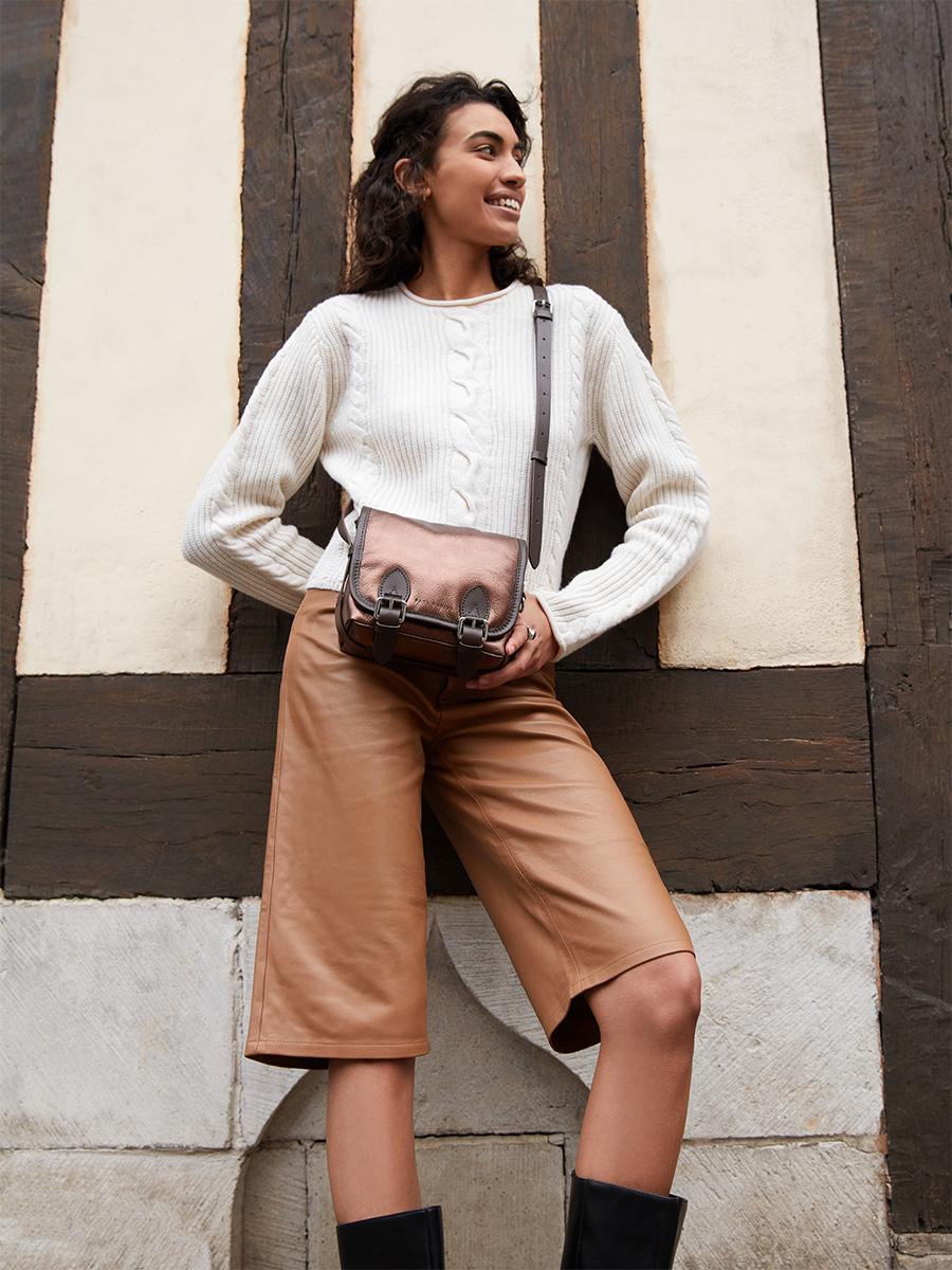 shoulder-bag-loulou-s-leather-copper-ambient-view-w78s-c