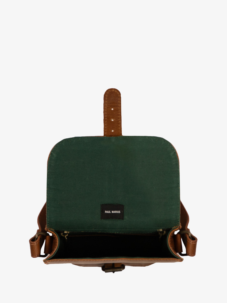 brown-leather-shoulderbag-lessentiel-tobacco-brown-paul-marius-ambient-view-picture-m21-mk