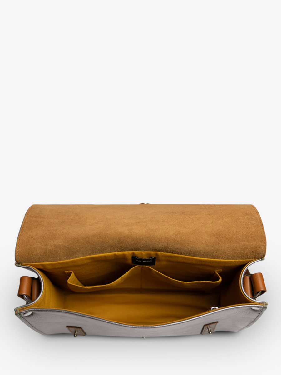silver-leather-shoulder-bag-lindispensable-steel-paul-marius-campaign-picture-w08-gm