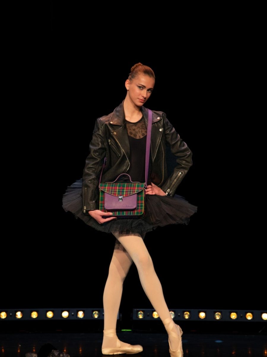 purple-tartan-leather-handbag-mademoiselle-george-versus-paul-marius-focus-material-picture-w05-sco-gr-p