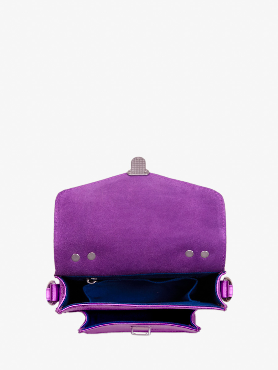purple-metallic-leather-handbag-mademoiselle-george-xs-bonbon-paul-marius-ambient-view-picture-w05xs-m-p
