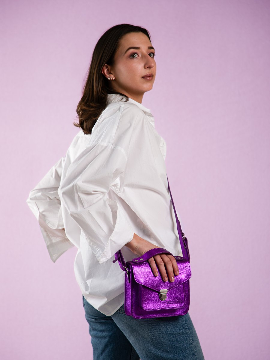 purple-metallic-leather-handbag-mademoiselle-george-xs-bonbon-paul-marius-front-view-picture-w05xs-m-p