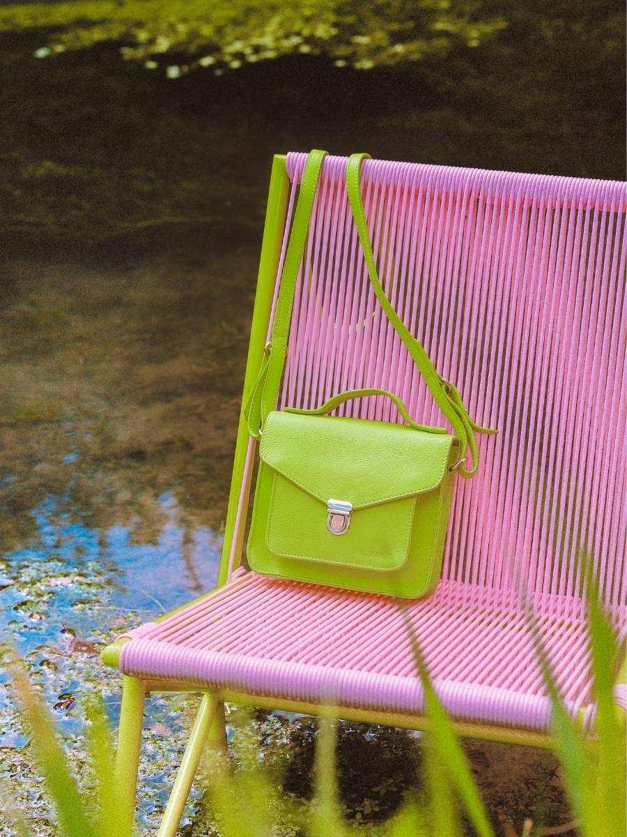green-leather-mini-cross-body-bag-mademoiselle-george-xs-sorbet-apple-paul-marius-front-view-picture-w05xs-sb-lgr