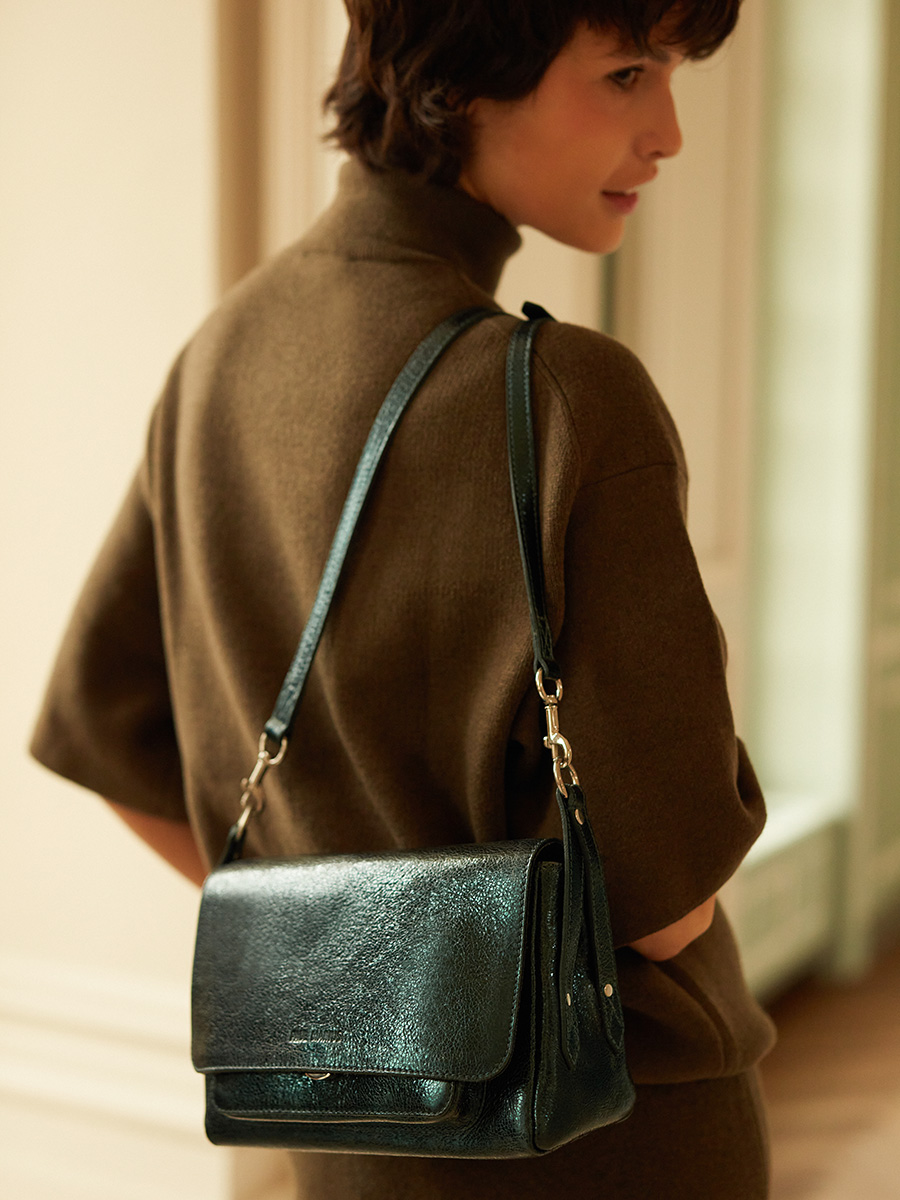 shimmering-green-leather-cross-body-diane-s-minuit-focus-material-view-w35s-m-gr