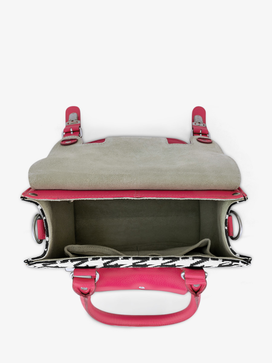 pink-leather-handbag-lerive-gauche-s-allure-fuchsia-paul-marius-ambient-view-picture-w01s-hs2-pi