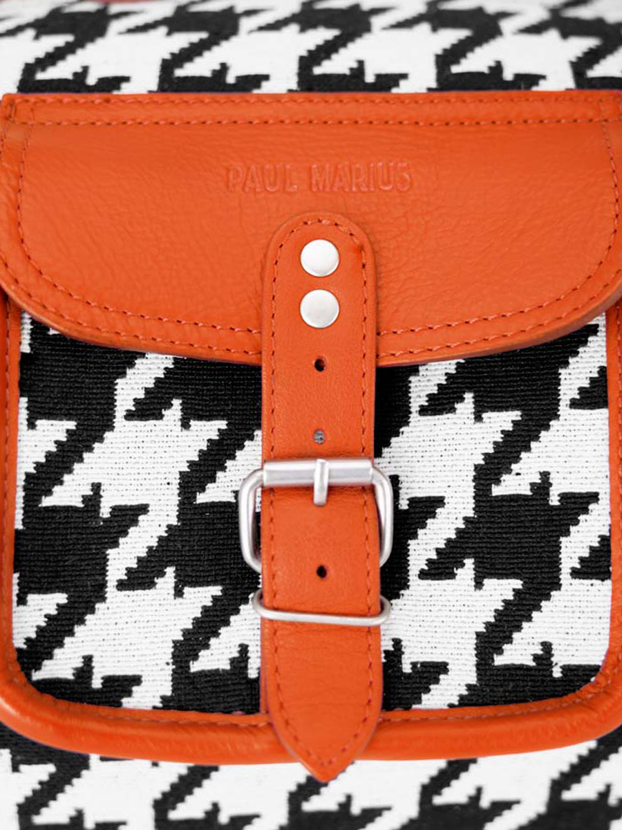 orange-leather-travel-bag-levoyageur-xl-allure-orange-paul-marius-focus-material-picture-m08s60-hs2-o