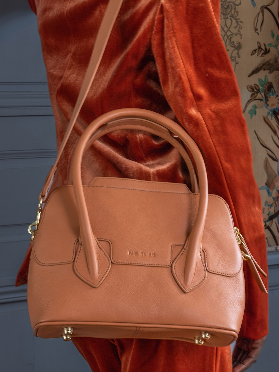 leather-handbag-for-women-brown-matter-texture-gisele-s-art-deco-caramel-paul-marius-3760125359724