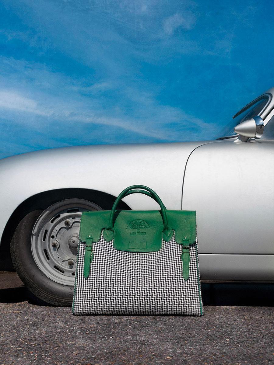 green-leather-travel-bag-rouen-delhi-le-mans-classique-paul-marius-campaign-picture-m105-lemans-dg
