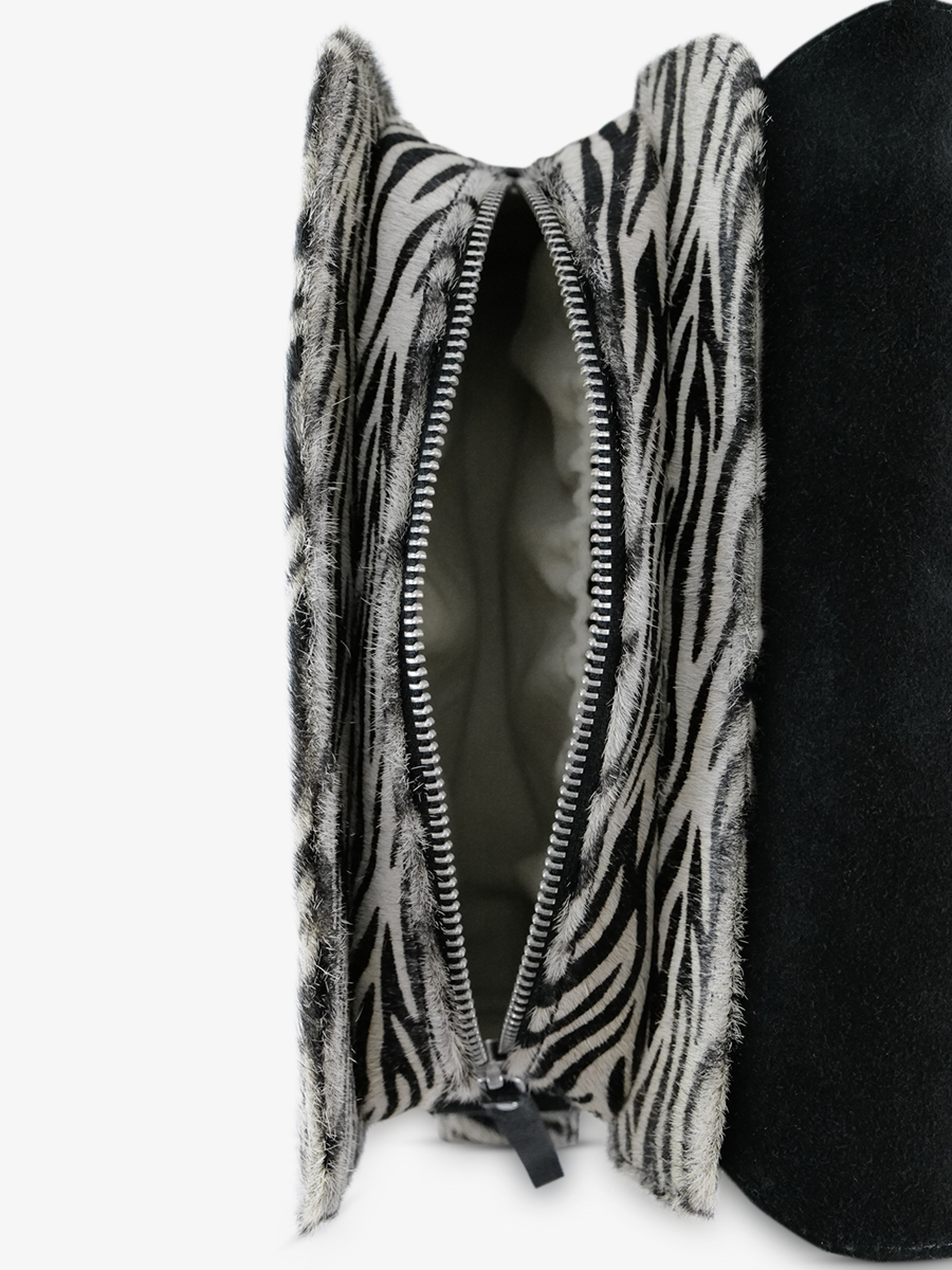leather-baguette-bag-for-woman-zebra-interior-view-picture-lebaguette-safari-paul-marius-