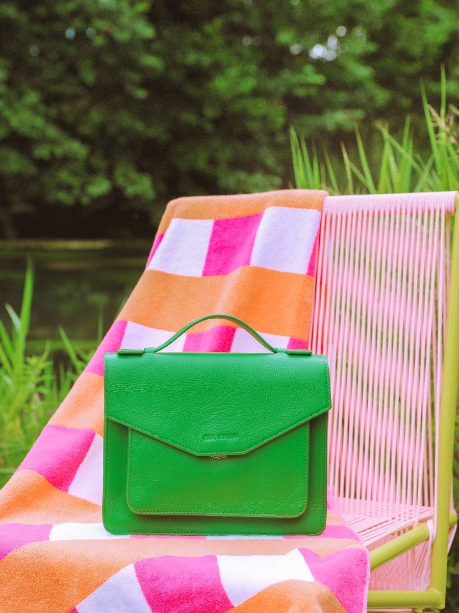 green-leather-cross-body-bag-simone-sorbet-kiwi-paul-marius-front-view-picture-w33-sb-gr