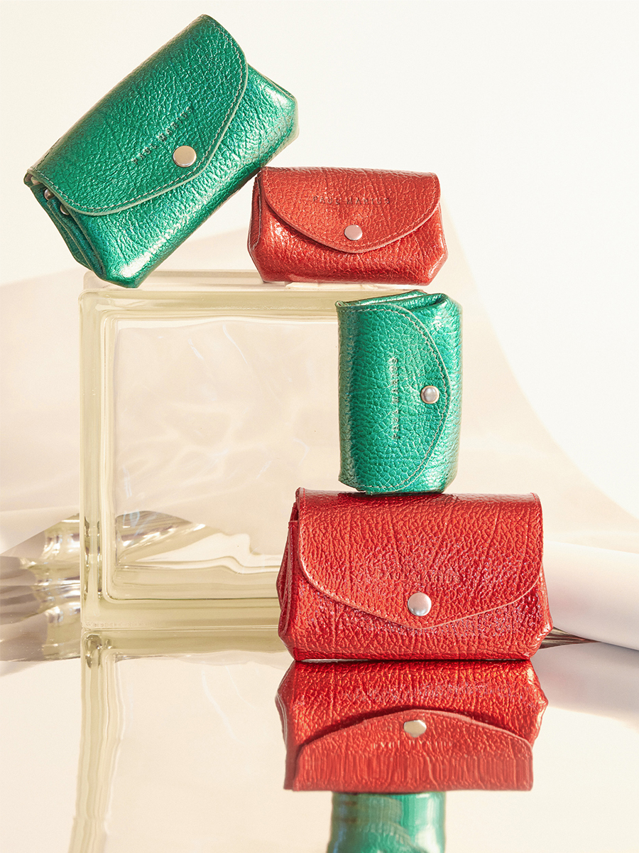 Small red leather purse LeGustave - Star Flame ambient view