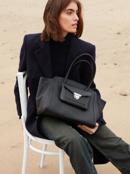 LeCaprice - Soft black 