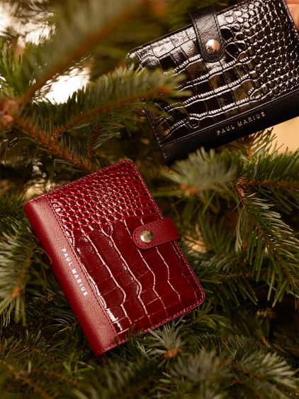 LePortefeuille Jeanne Croco - Patent Burgundy