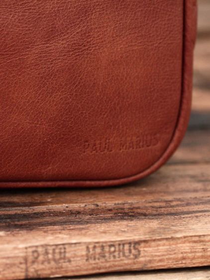 Pochette ordinateur sale 15