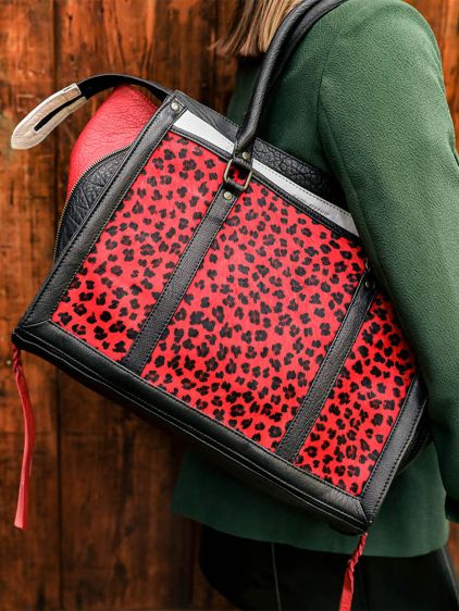 LeRive Droite - M - leopard - Black Red