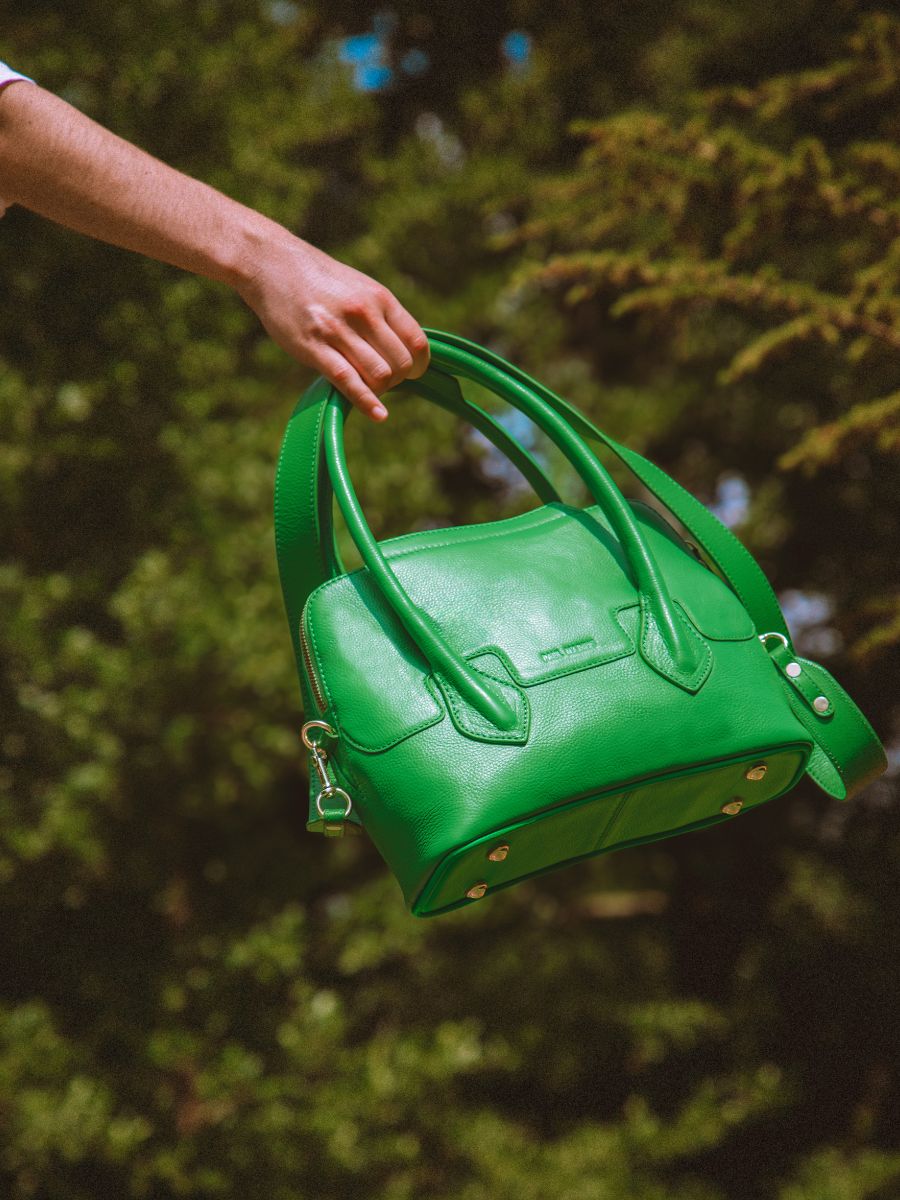 green-leather-handbag-gisele-s-sorbet-kiwi-paul-marius-front-view-picture-w32s-sb-gr