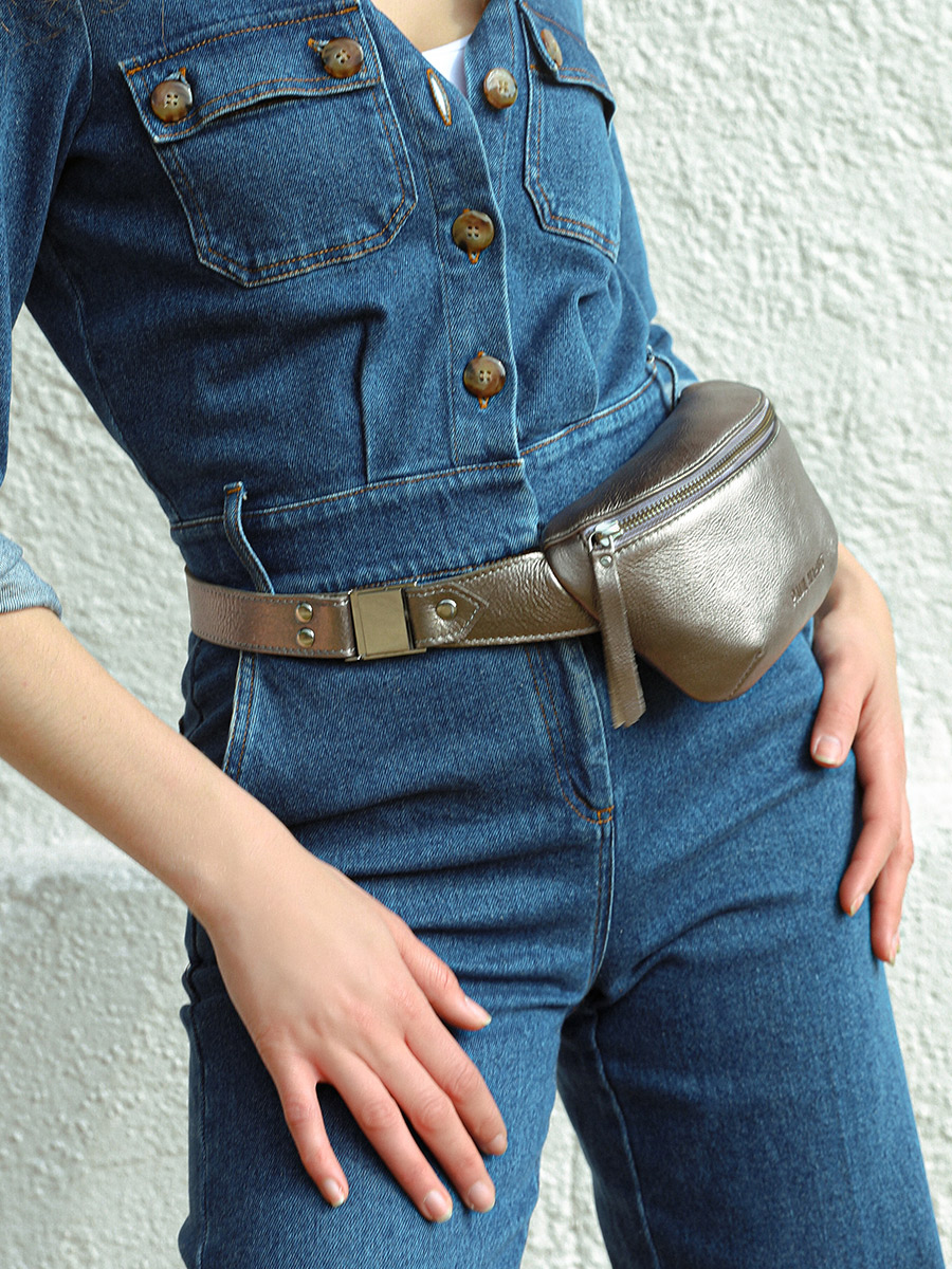 silver-leather-fanny-pack-parade-picture-labanane-xs-steel-paul-marius-3760125358284