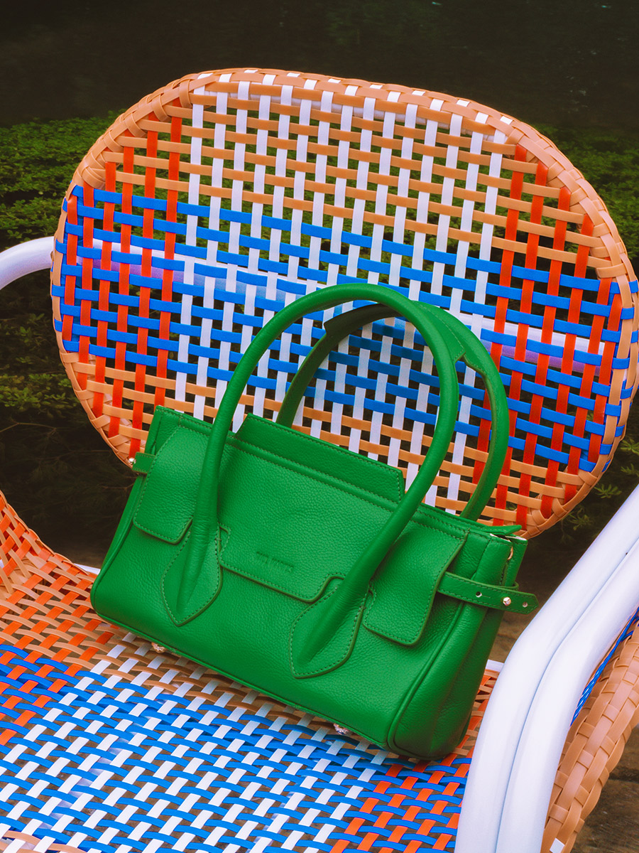 green-leather-handbag-madeleine-s-sorbet-kiwi-paul-marius-front-view-picture-w31s-sb-gr
