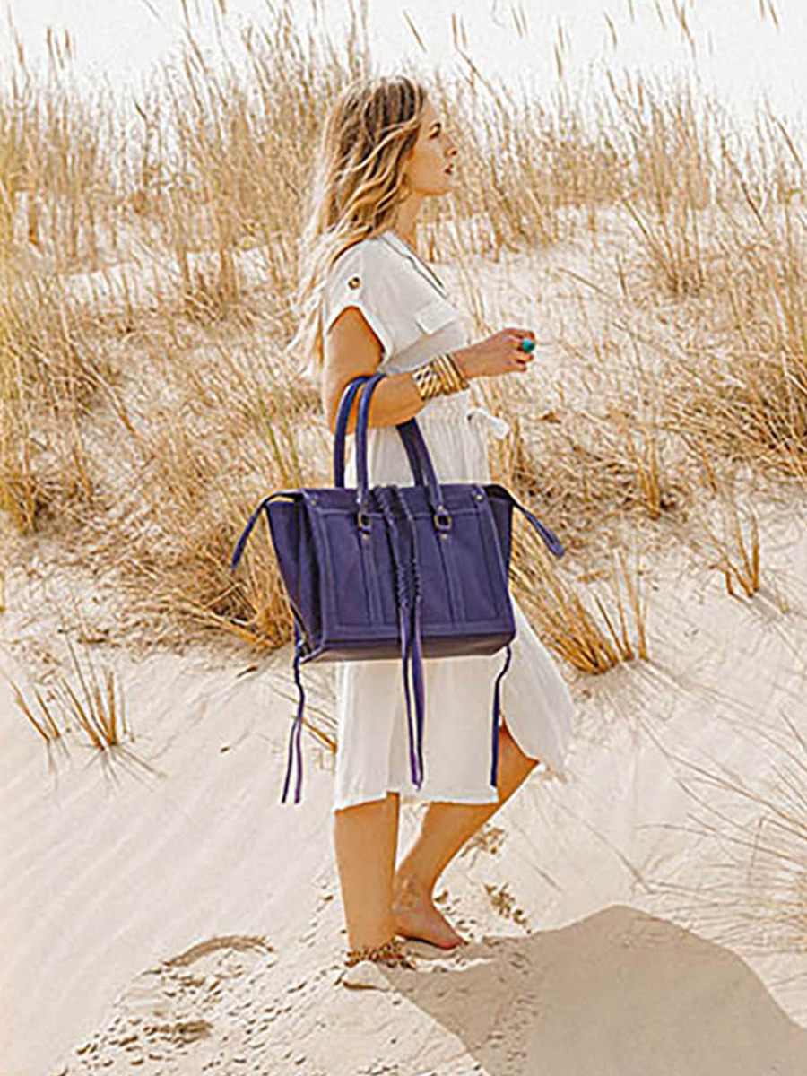 leather-handbag-for-women-blue-front-view-picture-lerive-droite--m-egyptian-blue-paul-marius-3760125341897
