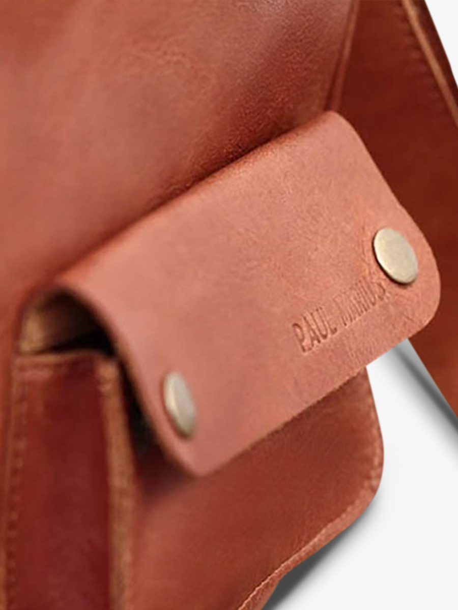 leather-shoulder-bag-for-men-brown-interior-view-picture-lesaint-marc-light-brown-paul-marius-3760125331287