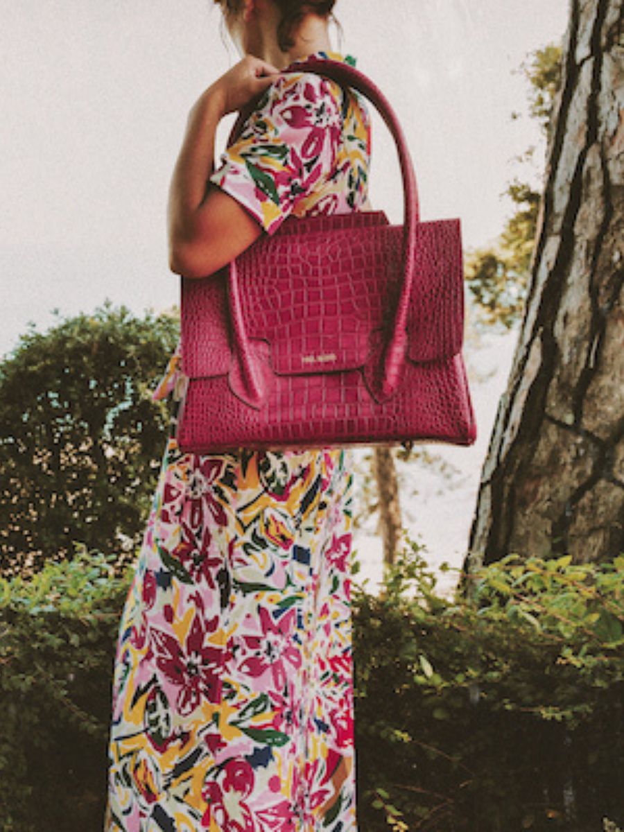 leather-handbag-for-woman-pink-front-view-picture-colette-m-alligator-cocktail-tourmaline-paul-marius-3760125355764