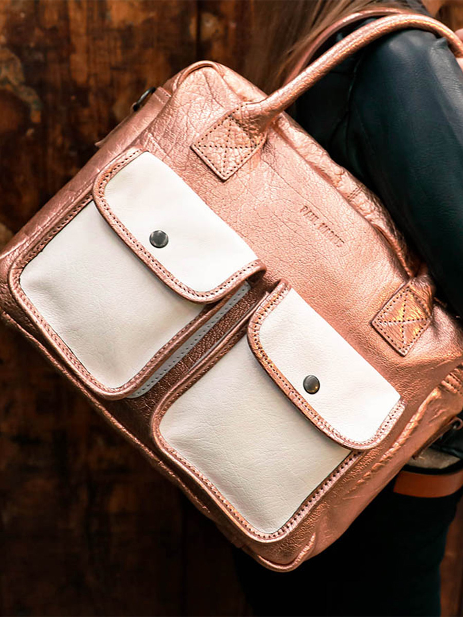 leather-document-holder-for-woman-pink-gold-white-picture-parade-ledandy-rose-gold-white-paul-marius-3760125338613