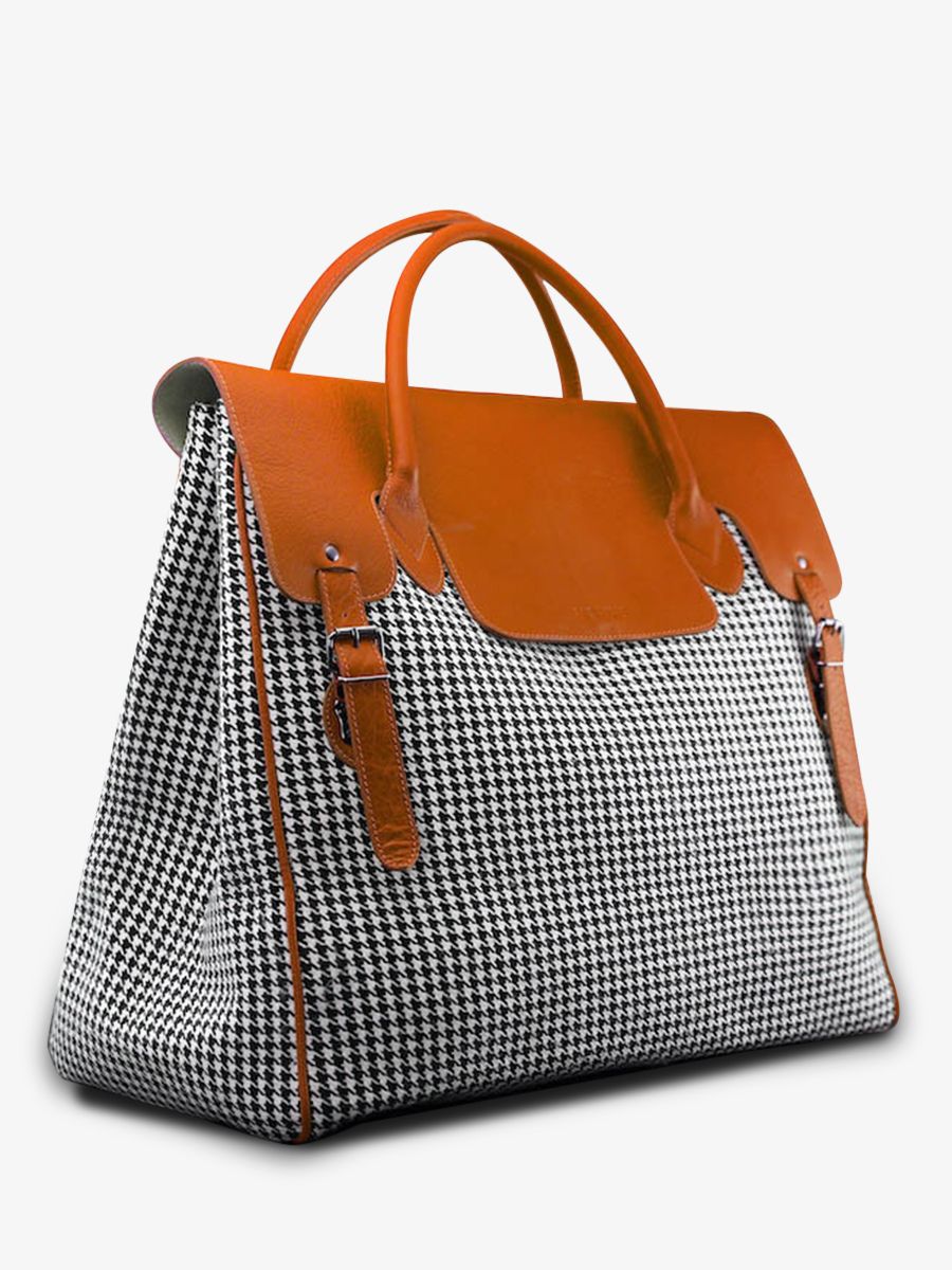 big-leather-travel-bag-for-men-orange-side-view-picture-rouen-delhi-grand-prix-tangerine-paul-marius-3760125347462