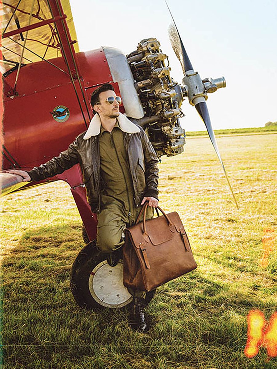 big-leather-travel-bag-for-men-brown-front-view-picture-rouen-delhi-oily-tobacco-paul-marius-3760125341460