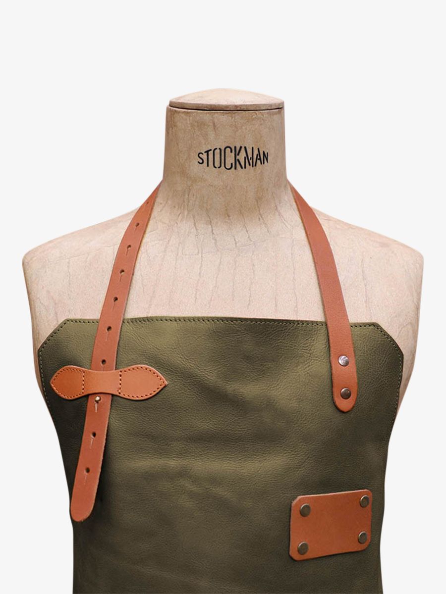 leather-apron-khaki-front-view-picture-letablier-en-cuir-khaki-paul-marius-3760125337982