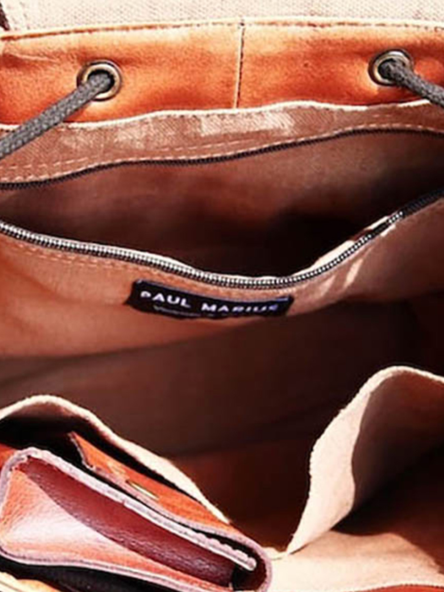 leather-backpak-for-woman-brown-interior-view-picture-lebaroudeur-light-brown-paul-marius-3770003007845